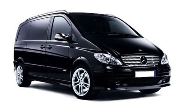 MERCEDES VITO MINIBUS 